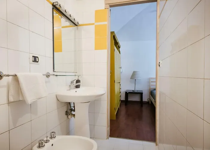Mazzini Giallo Apartment